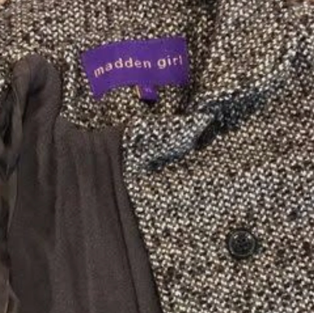 Madden girl pea coat euc size 4
